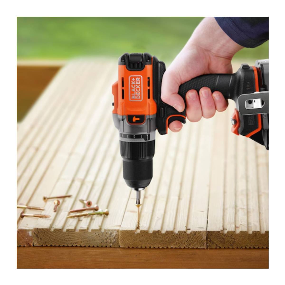 BLACK & DECKER BCD383D1XC-QW Κρουστικό Δραπανοκατσάβιδο Μπαταρίας 18V, 1X2 Ah | Black-decker| Image 4