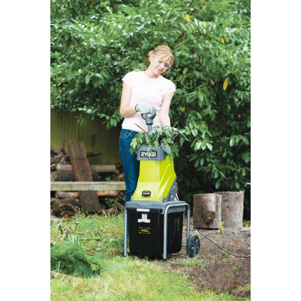 RYOBI RSH2545B Κλαδοτεμαχιστής Ηλεκτρικός 2500W product image  | image 4