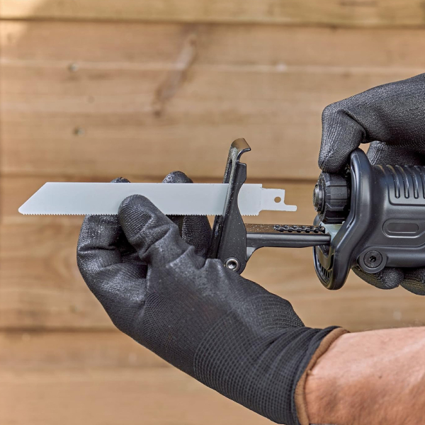 BLACK &amp; DECKER BES301-QS Σπαθοσέγα Ηλεκτρική 750W product image  | image 4