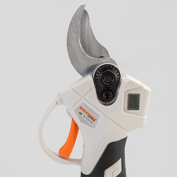 NAKAYAMA EC1250 Cordless Garden Pruner 21V, 2X2.0Ah product image  | image 4