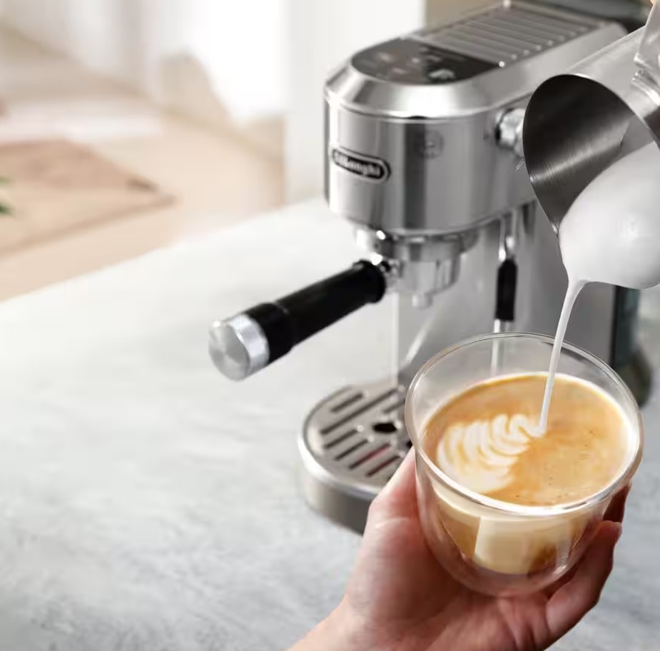 latte.jpg latte.jpg