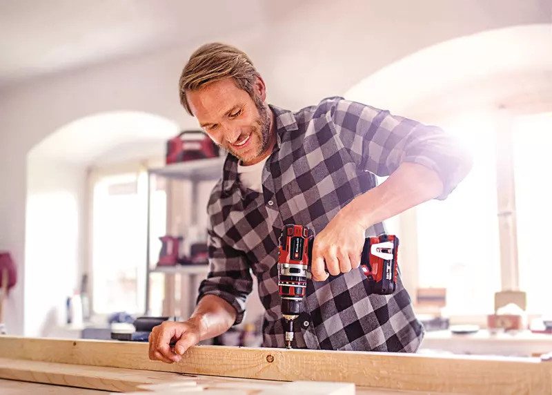 CORDLESS DRILL DRIVER